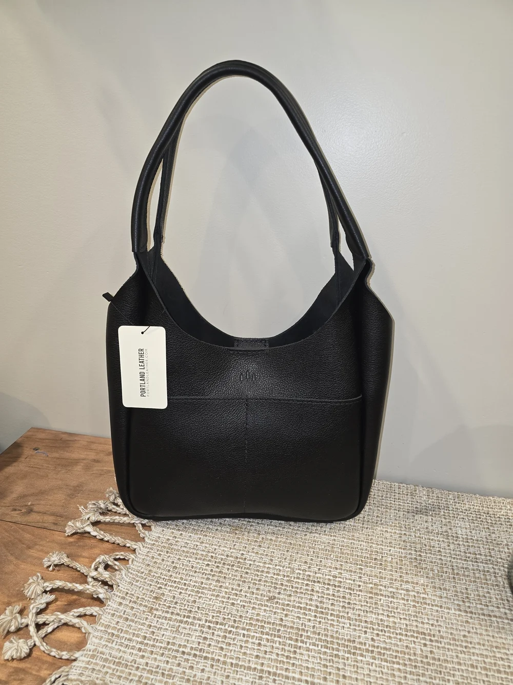Portland Leather nwt stylish